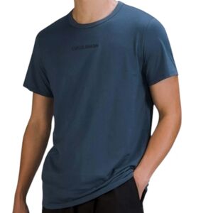 Lululemon The Fundamental Graphic T-Shirt Active Run Men M Spellout Hiking Blue